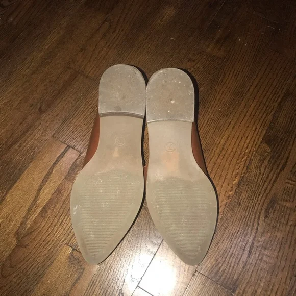 Universal thread brown flats size 7 - Picture 7 of 7